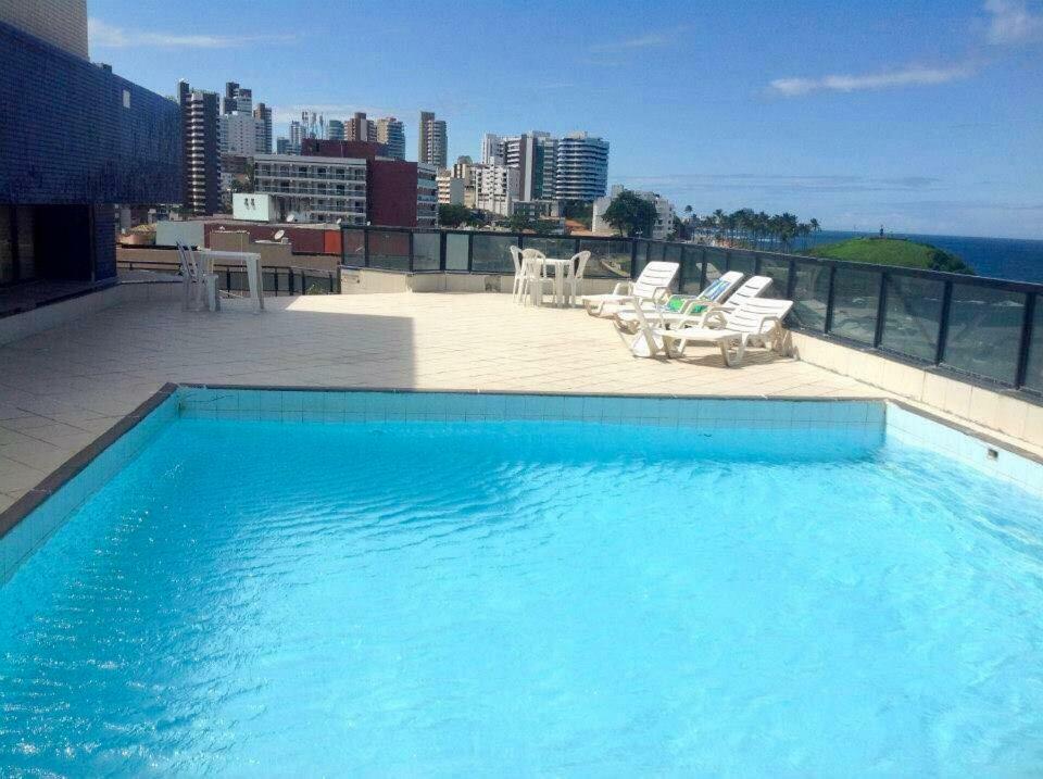 Aparthotel Flat Farol Da Barra à Salvador Extérieur photo